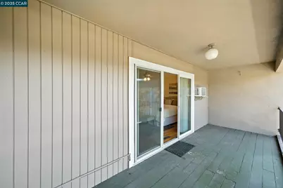 1014 Bancroft Rd, Concord, CA 94518 - Photo 35