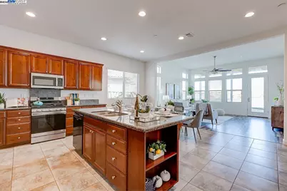 1440 Riva Trigoso Dr, Manteca, CA 95337 - Photo 21