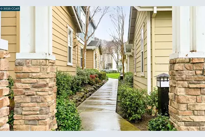 401 Seville Ln, Walnut Creek, CA 94598 - Photo 27