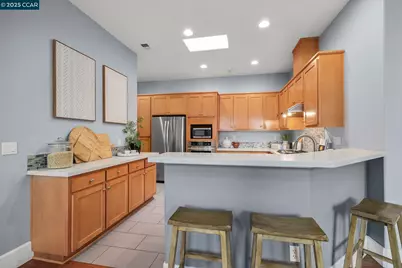 401 Seville Ln, Walnut Creek, CA 94598 - Photo 9