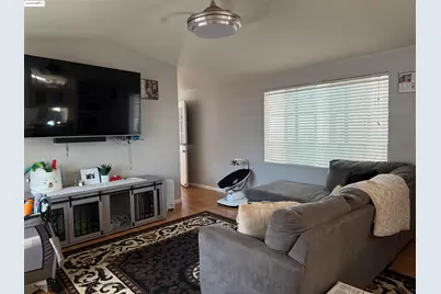 177 Rose Marie Ln, Concord, CA 94518 - Photo 7