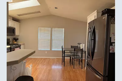 177 Rose Marie Ln, Concord, CA 94518 - Photo 5