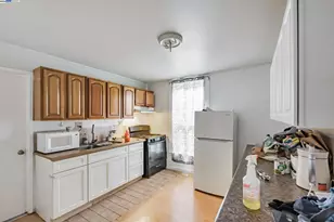 1706 Center St, Oakland, CA 94607 - Photo 35