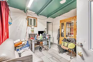 1706 Center St, Oakland, CA 94607 - Photo 51