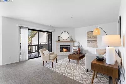 21103 Gary Dr #303, Hayward, CA 94546 - Photo 11