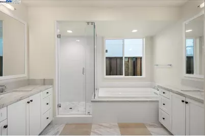 5325 Singh Circle, Union City, CA 94587 - Photo 31