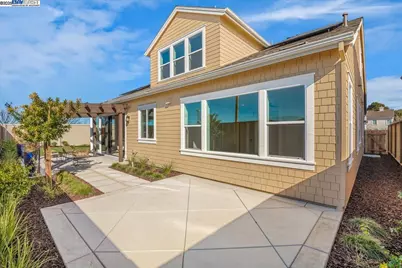 5325 Singh Circle, Union City, CA 94587 - Photo 43