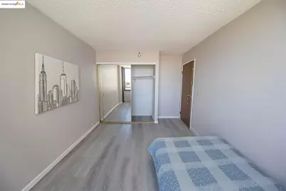 801 Franklin St #819, Oakland, CA 94607 - Photo 3