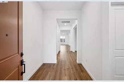 17618 Brightwood Avenue, Lathrop, CA 95330 - Photo 3