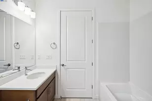 17618 Brightwood Ave, Lathrop, CA 95330 - Photo 33