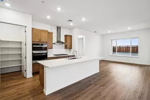 17618 Brightwood Ave, Lathrop, CA 95330 - Photo 11