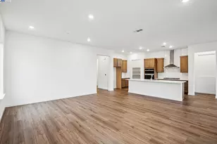 17618 Brightwood Ave, Lathrop, CA 95330 - Photo 7