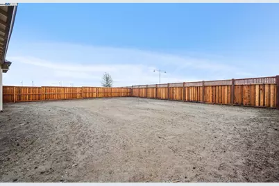 17618 Brightwood Avenue, Lathrop, CA 95330 - Photo 39