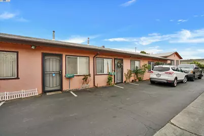 21806 Meekland Ave, Hayward, CA 94541 - Photo 9