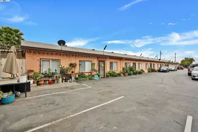 21806 Meekland Ave, Hayward, CA 94541 - Photo 25