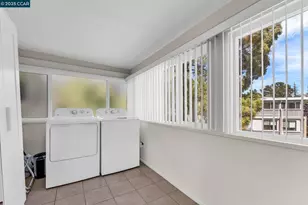 1935 Golden Rain Rd, Walnut Creek, CA 94595 - Photo 23