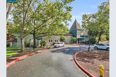 1935 Golden Rain Rd #1, Walnut Creek, CA 94595 - Photo 39