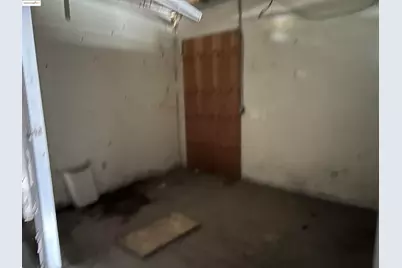 39 Main St, Isleton, CA 95641 - Photo 15