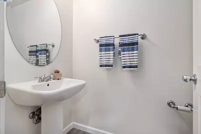 117 Carmel St, San Pablo, CA 94806 - Photo 17