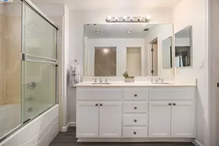 117 Carmel St, San Pablo, CA 94806 - Photo 27