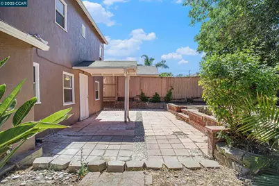 532 Central Ave, Pittsburg, CA 94565 - Photo 29
