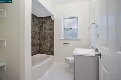 532 Central Ave, Pittsburg, CA 94565 - Photo 25