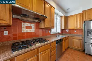 524 Rosewood Ln, Hercules, CA 94547 - Photo 11