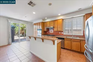 524 Rosewood Ln, Hercules, CA 94547 - Photo 7