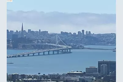 142 Gravatt Dr, Berkeley, CA 94705 - Photo 17