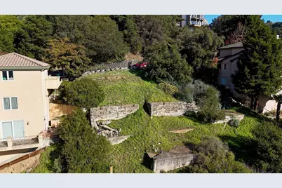 142 Gravatt Dr, Berkeley, CA 94705 - Photo 3