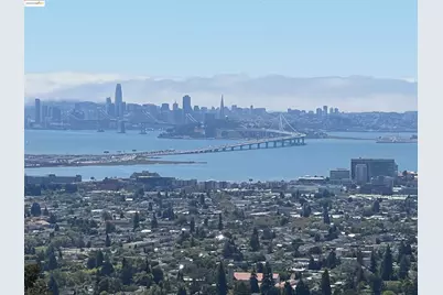 142 Gravatt Dr, Berkeley, CA 94705 - Photo 13