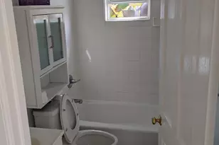 2622 Kingsland Ave, Oakland, CA 94619 - Photo 17