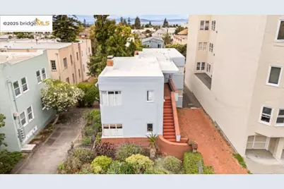 1682 Oxford St, Berkeley, CA 94709 - Photo 13