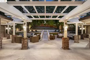 9 Burton Vista Ct, Lafayette, CA 94549 - Photo 31