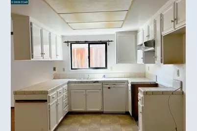 4495 Wildberry Ct, Concord, CA 94521 - Photo 5