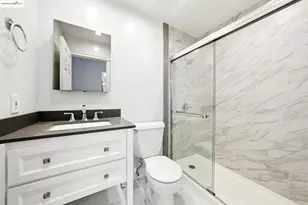 567 Oakland Ave, Oakland, CA 94611 - Photo 29