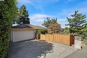 2863 Burton Dr, Oakland, CA 94611 - Photo 3