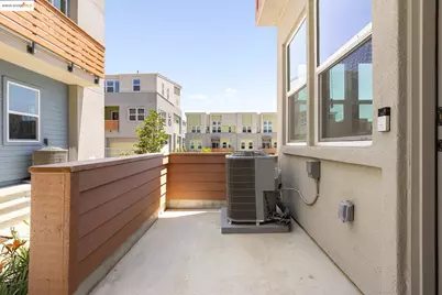 28946 Parkridge Lp #110, Hayward, CA 94544 - Photo 3