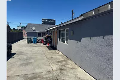 2118 Addison Ave, East Palo Alto, CA 94303 - Photo 5