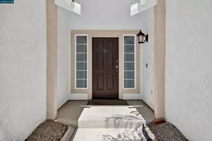 1381 Arlington Way, Brentwood, CA 94513 - Photo 3