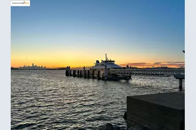 325 Kitty Hawk Rd #UNIT 207, Alameda, CA 94501 - Photo 39