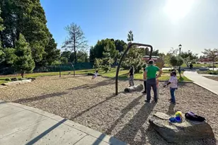 325 Kitty Hawk Rd, Alameda, CA 94501 - Photo 39