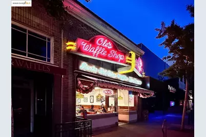 325 Kitty Hawk Rd #UNIT 207, Alameda, CA 94501 - Photo 35