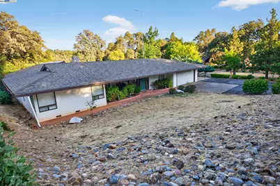 20521 Upper Hillview Dr, Sonora, CA 95370 - Photo 7