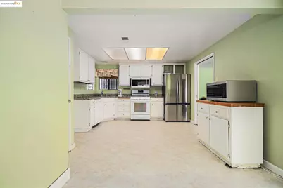 2329 Lido Cir, Stockton, CA 95207 - Photo 7