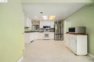 2329 Lido Cir, Stockton, CA 95207 - Photo 7