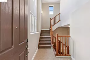 6443 Blue Rock Ct, Oakland, CA 94605 - Photo 39