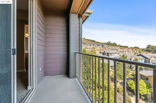 6443 Blue Rock Ct, Oakland, CA 94605 - Photo 21