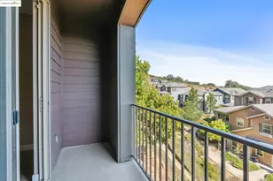 6443 Blue Rock Ct, Oakland, CA 94605 - Photo 29