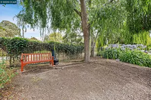 131 Bayside Ct, Richmond, CA 94804 - Photo 31